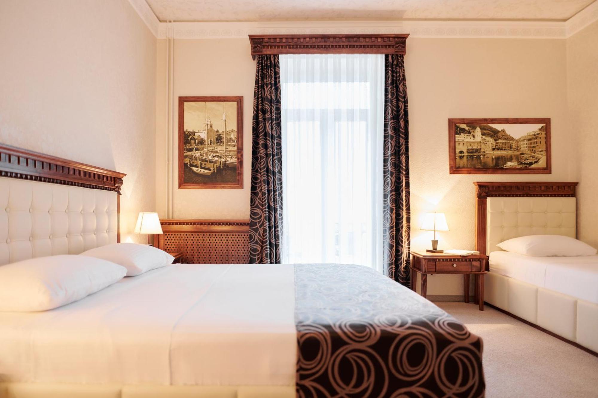 Schubert Szálloda 4*